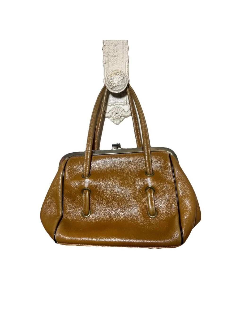 Vintage Handmade 60's Leather Kiss Lock Handbag